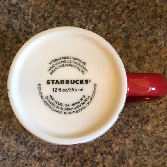Starbucks Red Fox 2016 Tail Handle Holiday 12 oz Mug - Picture 4 of 5
